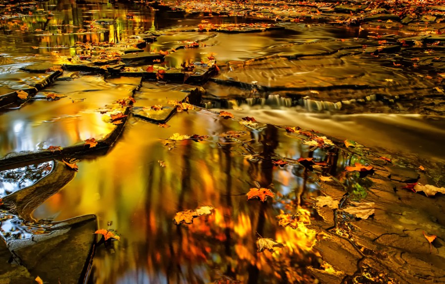 FALL REFLECTION, OHIO 1